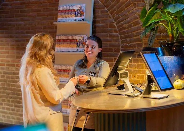 Gouda, Worldhotels Crafted Collection 4* חאודה