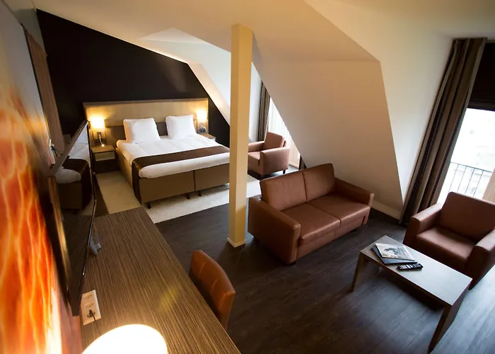 מלון Gouda, Worldhotels Crafted Collection 4*